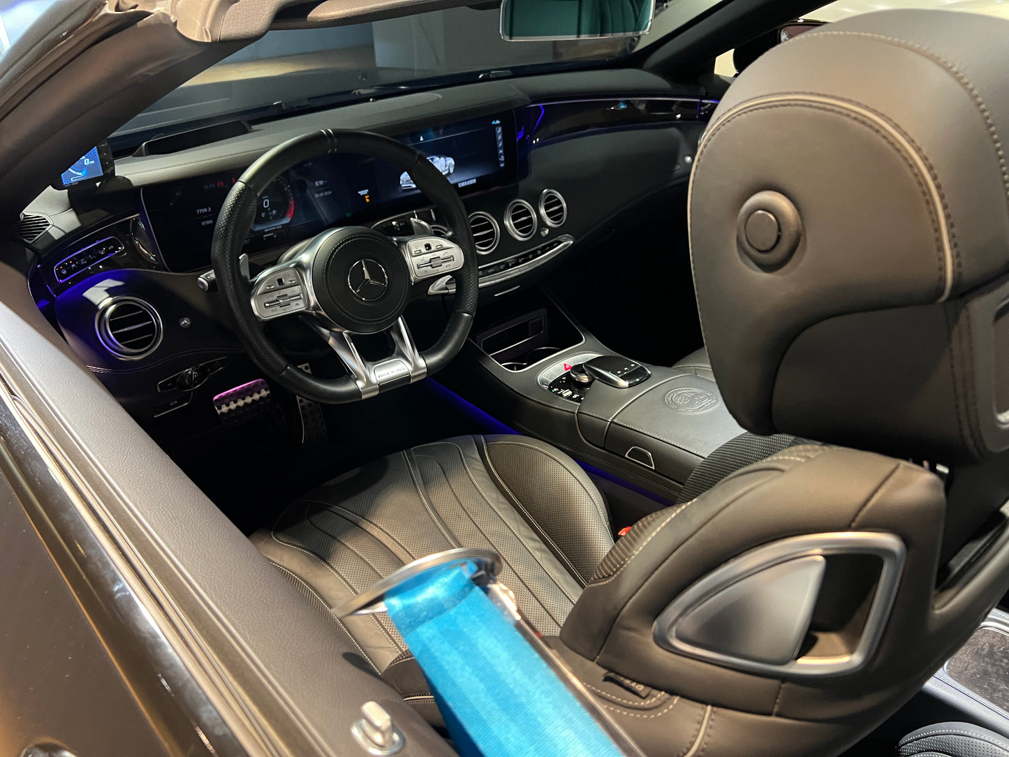 已售出2019 Mercedes-Benz S63 AMG Cabriolet