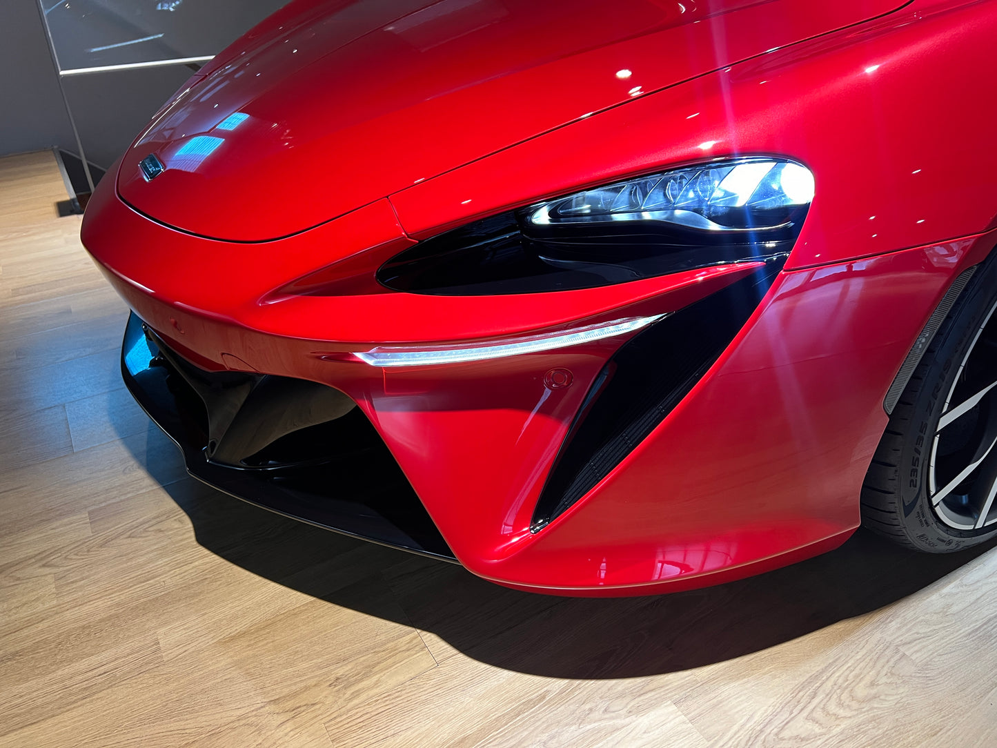 已售出-McLaren Artura