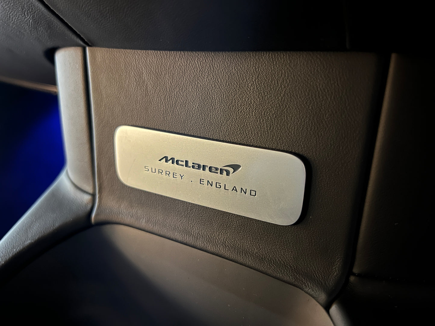 已售出-McLaren Artura
