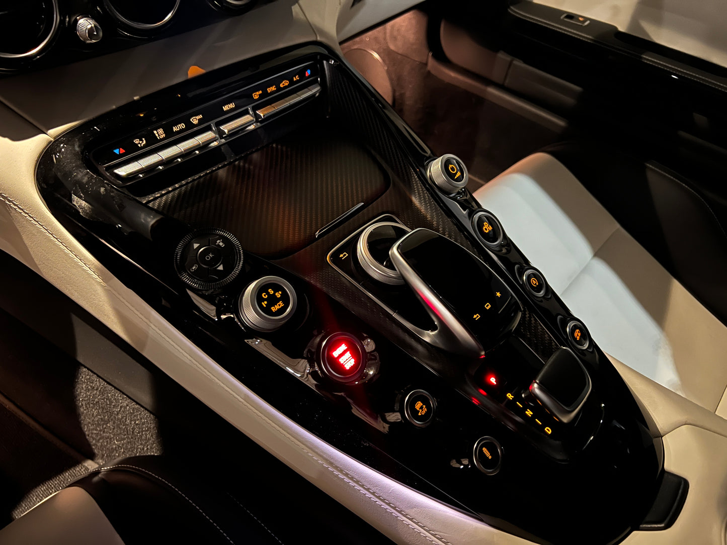 **2016 Mercedes-AMG GT S 總代理|台北超跑專賣|TopAuto 豐群汽車