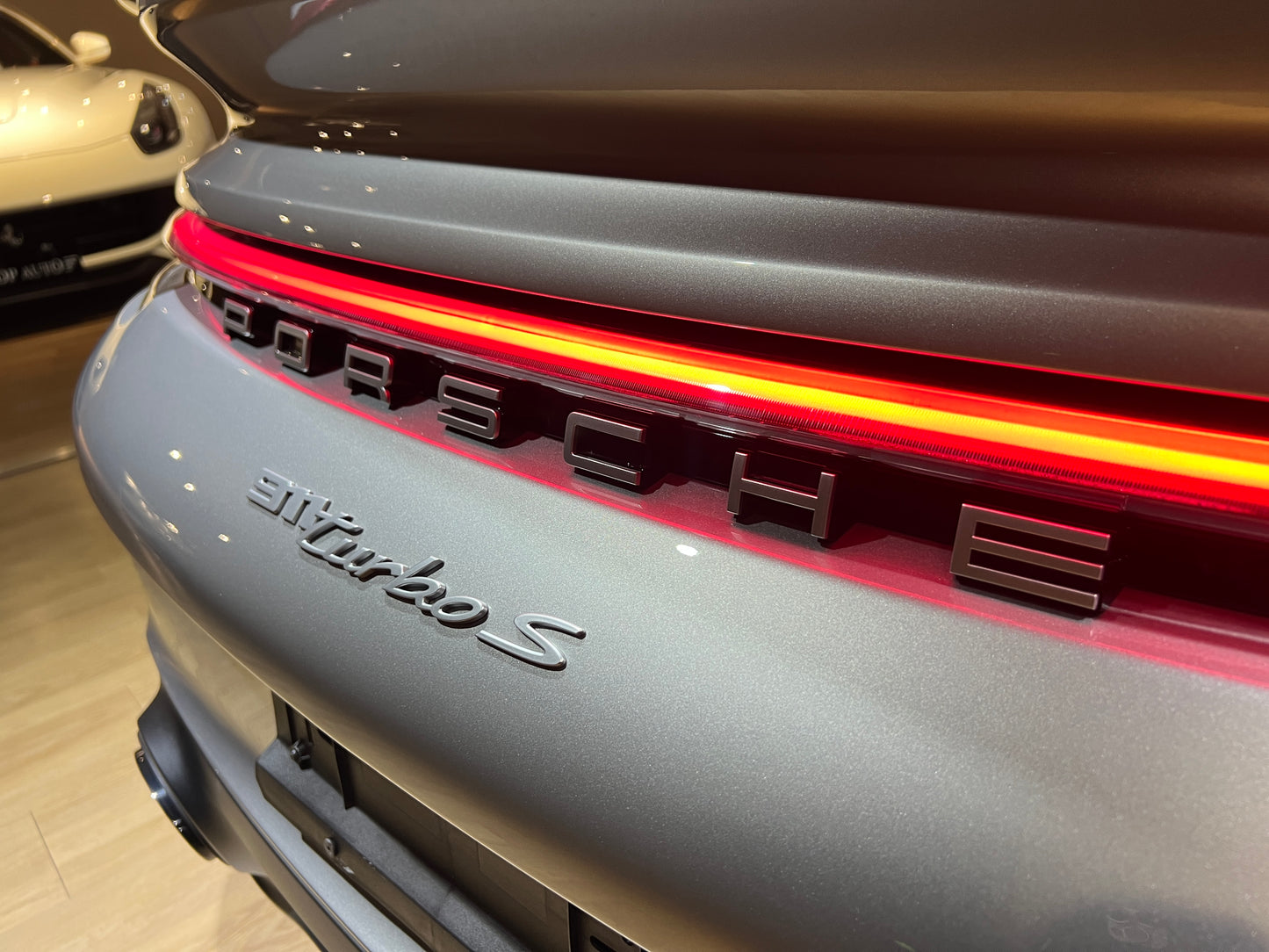 已售出全新車2024 Porsche 992 Turbo S Cabriolet 總代理