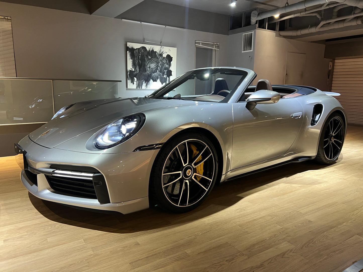 已售出全新車2024 Porsche 992 Turbo S Cabriolet 總代理