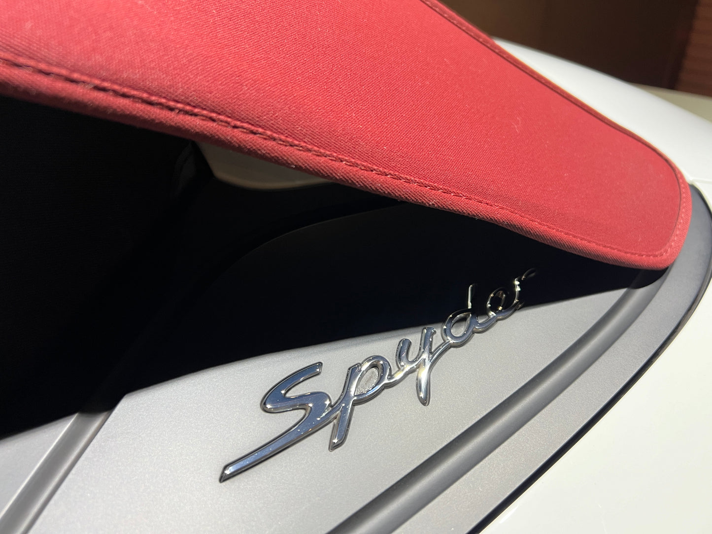 已售出-2020 Porsche 718 Boxster Spyder 手排 總代理