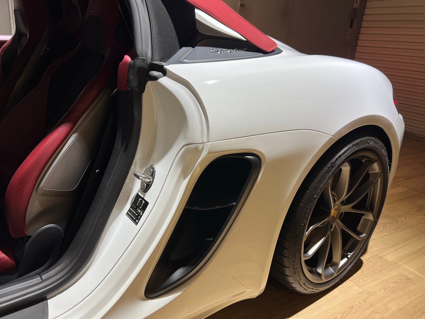 已售出-2020 Porsche 718 Boxster Spyder 手排 總代理