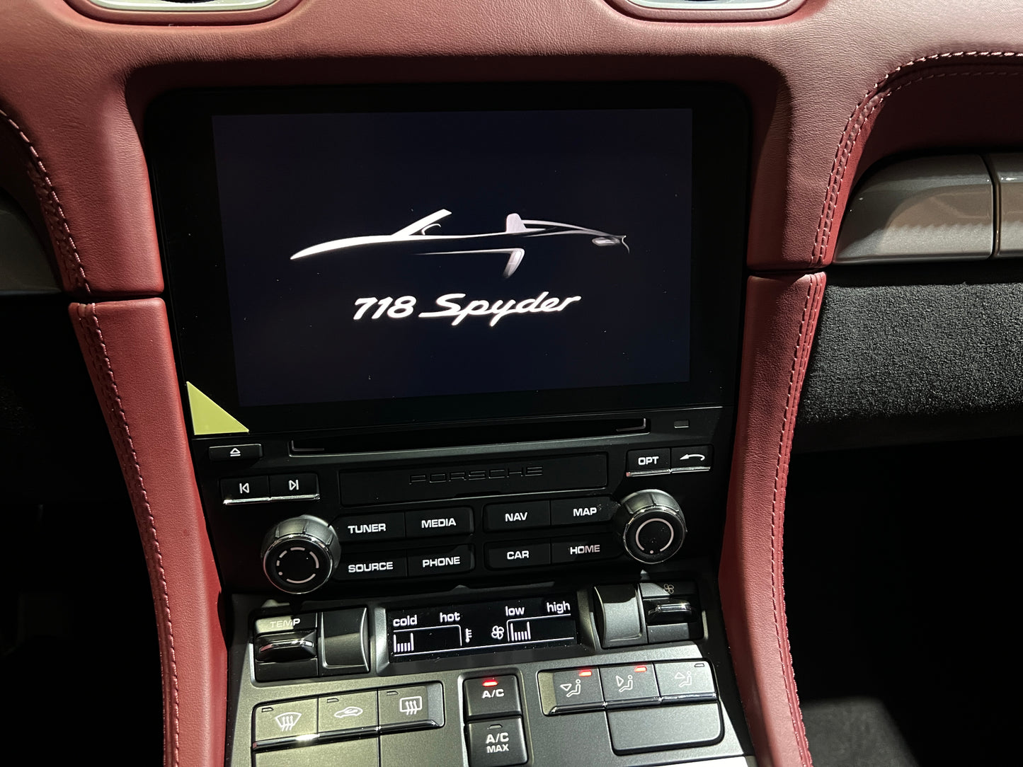 已售出-2020 Porsche 718 Boxster Spyder 手排 總代理