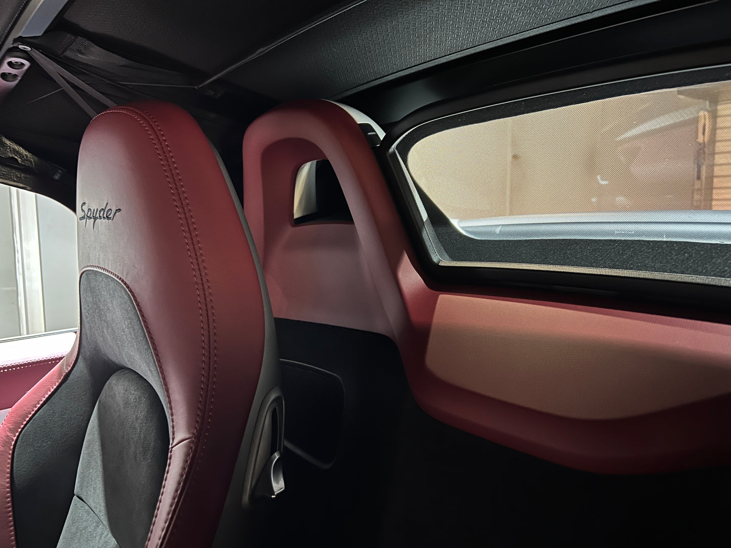 已售出-2020 Porsche 718 Boxster Spyder 手排 總代理