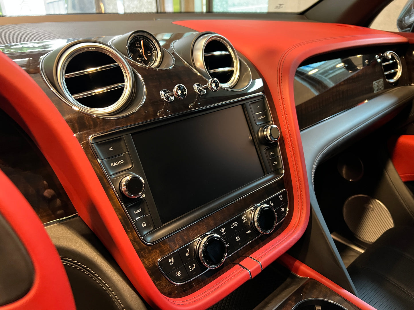 2017 Bentley Bentayga W12 First Edition 總代理