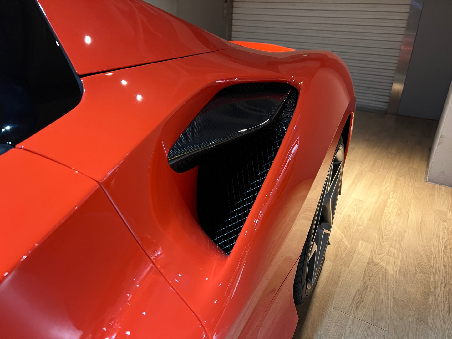 已售出-2022 Ferrari F8 Spider 總代理