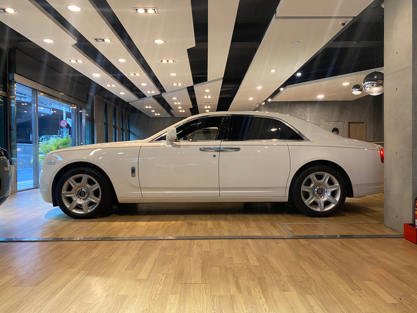 已售出-2011 Rolls-Royce Ghost 歐規