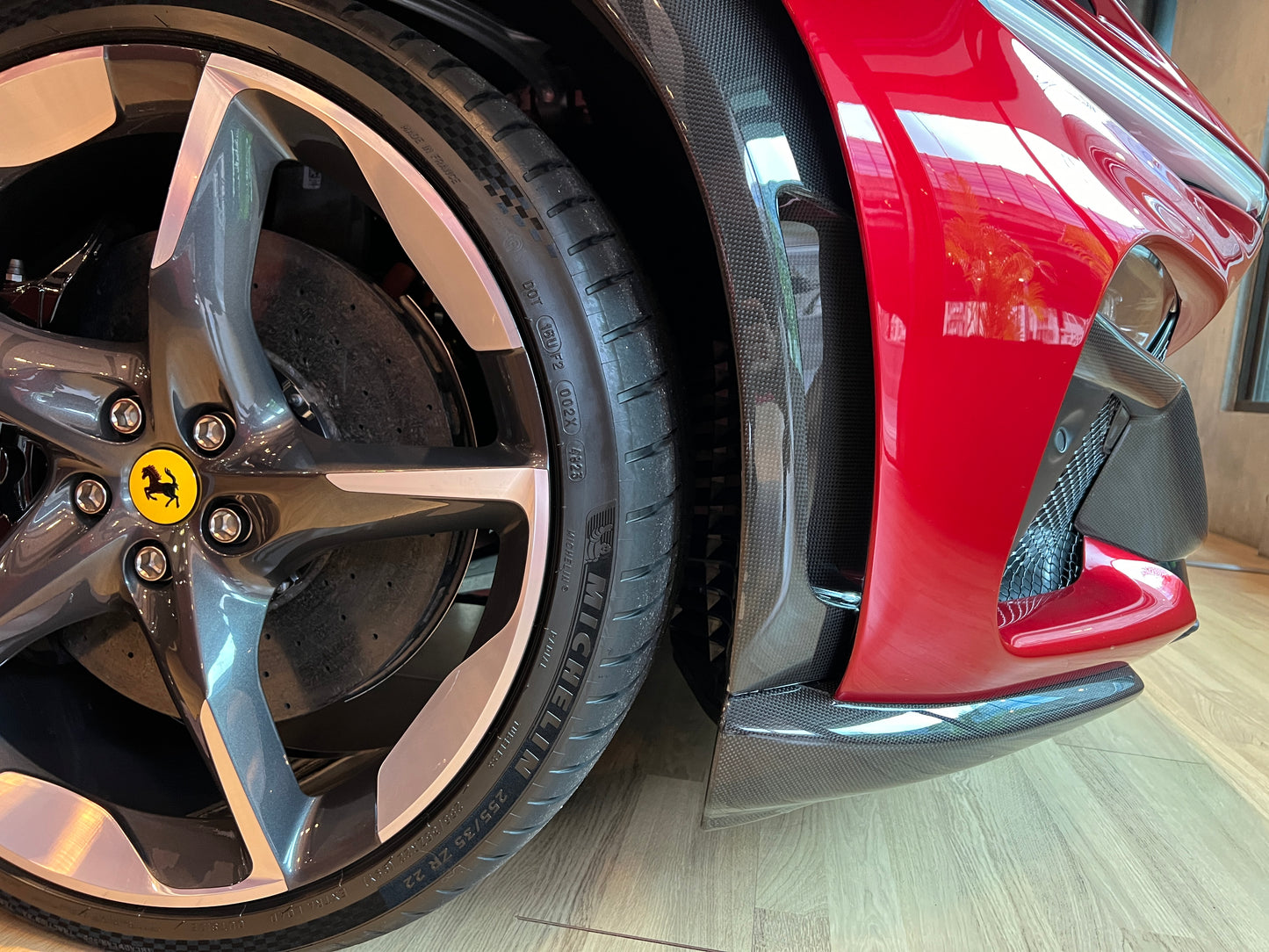 已售出-2024 Ferrari Purosangue 全新車
