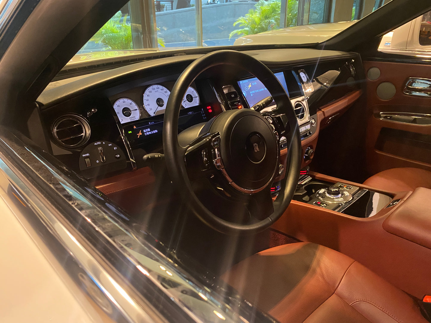 已售出-2011 Rolls-Royce Ghost 歐規