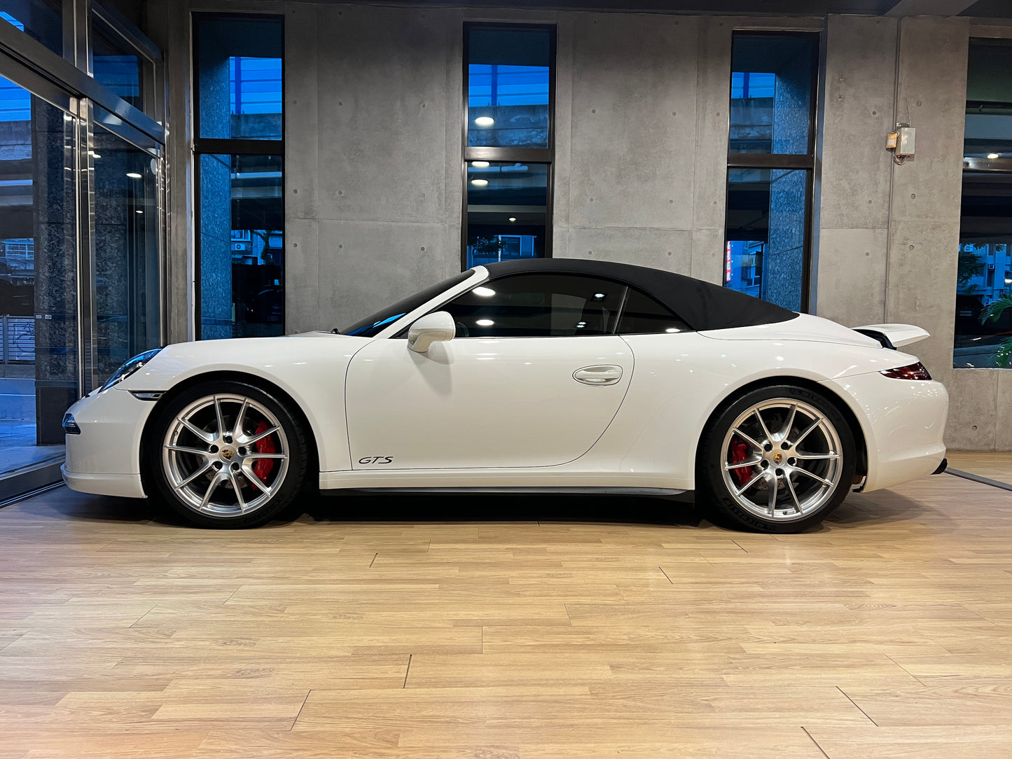 **2015 Porsche 991.1 Carrera GTS Cabriolet總代理|台北超跑專賣|TopAuto豐群汽車