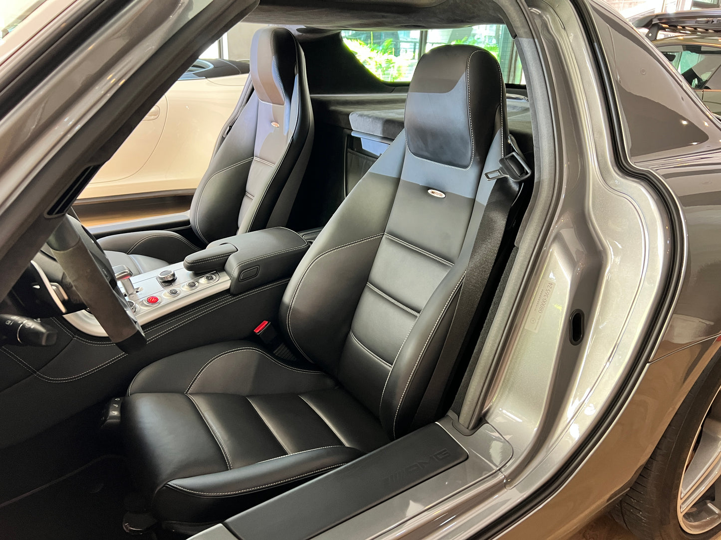 2011 Mercedes-Benz SLS AMG 總代理|台北超跑專賣|TopAuto 豐群汽車