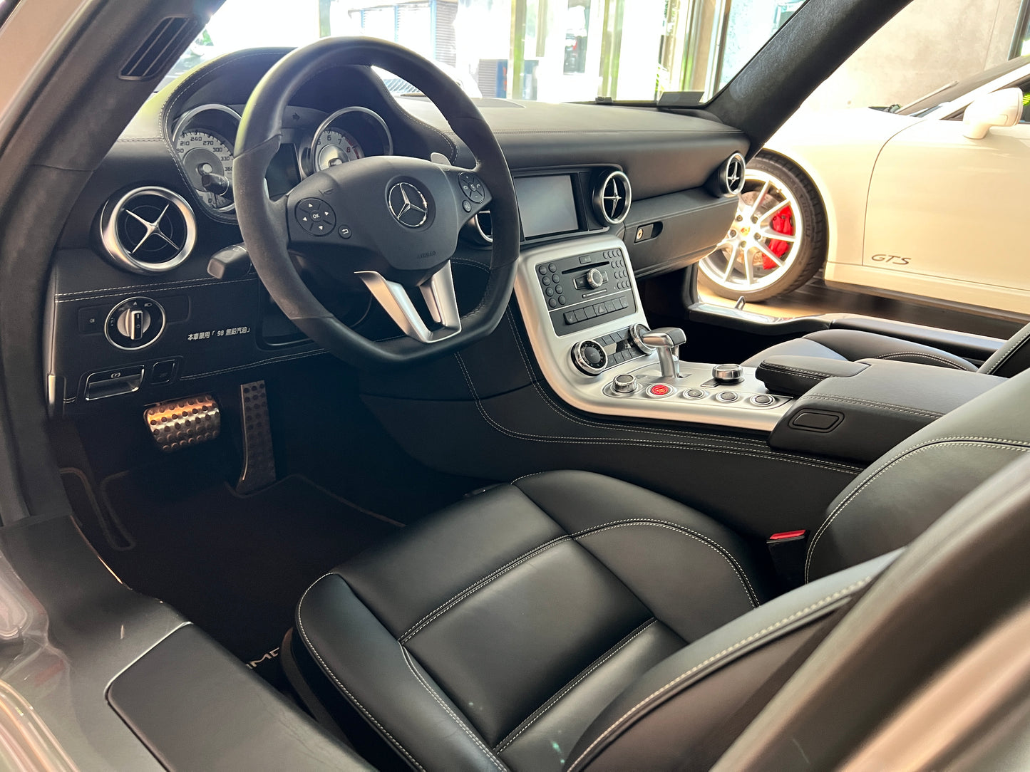 2011 Mercedes-Benz SLS AMG 總代理|台北超跑專賣|TopAuto 豐群汽車