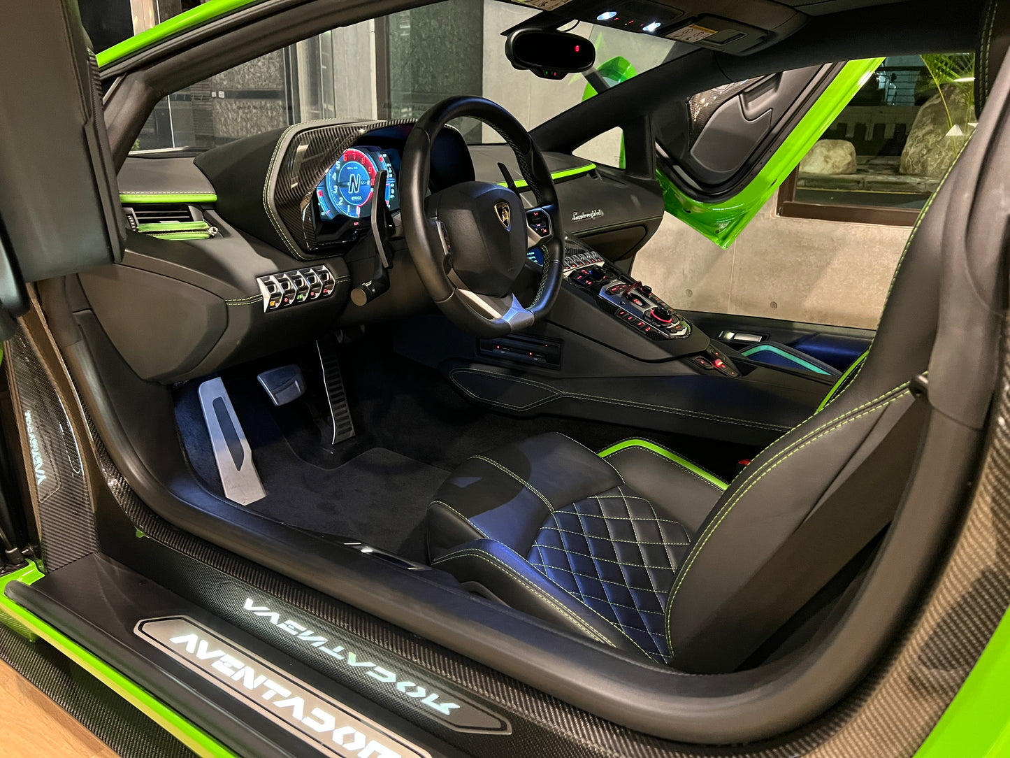 已售出-2018 Lamborghini Aventador S 總代理保固中一手車