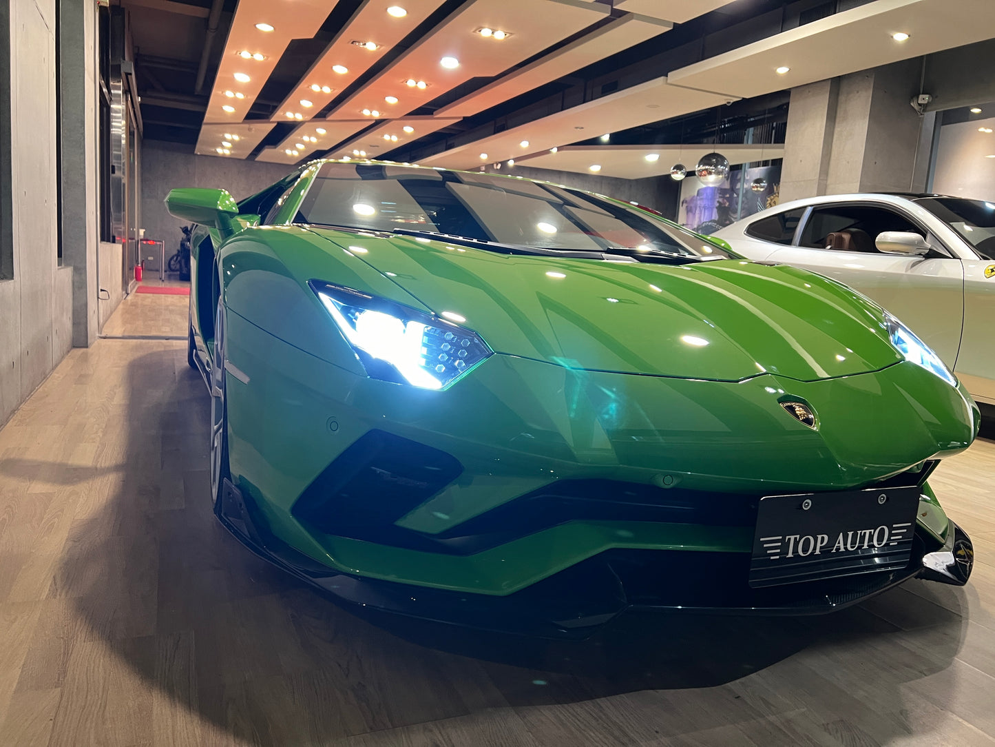 已售出-2018 Lamborghini Aventador S 總代理保固中一手車