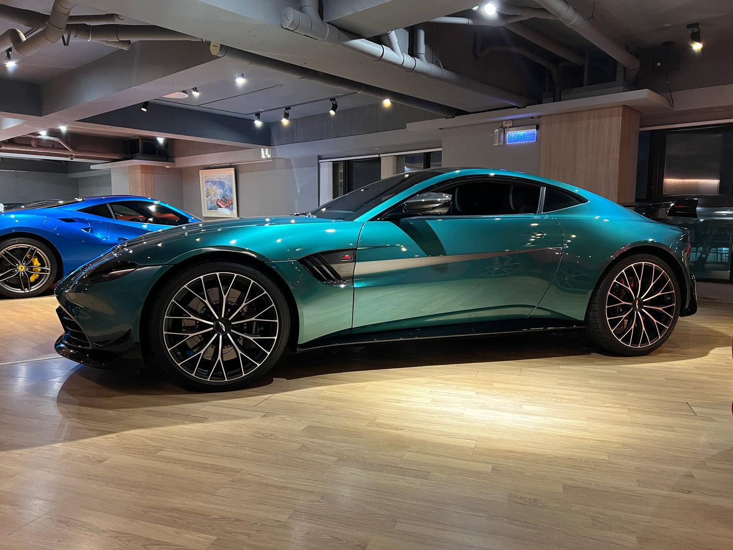 已售出-2022 Aston Martin Vantage F1 Edition 總代理