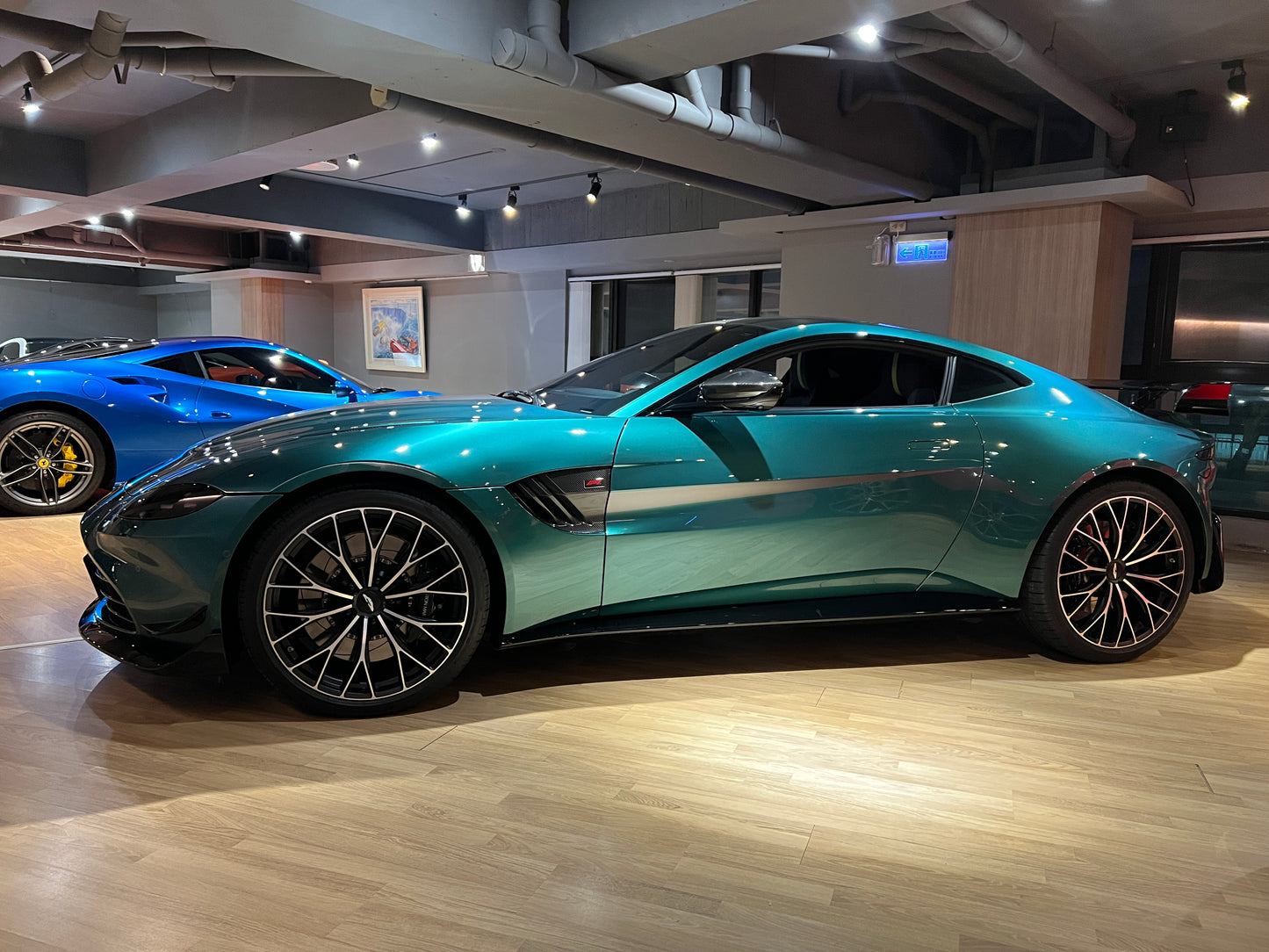 已售出-2022 Aston Martin Vantage F1 Edition 總代理