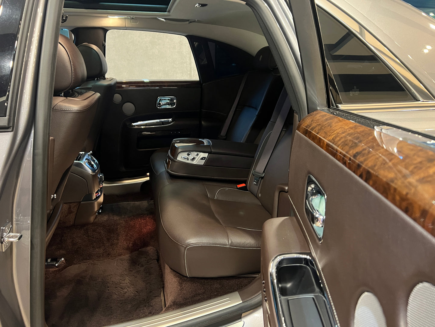 已售出-2011 Rolls-Royce Ghost 總代理一手車