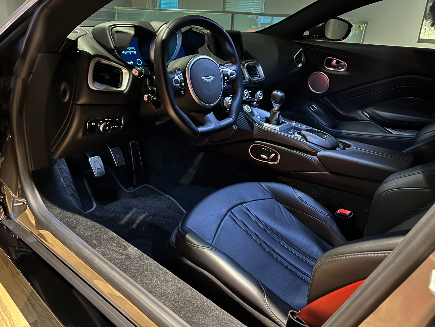 2021 Aston Martin Vantage V8 Manual 總代理|台北超跑專賣|TopAuto 豐群汽車