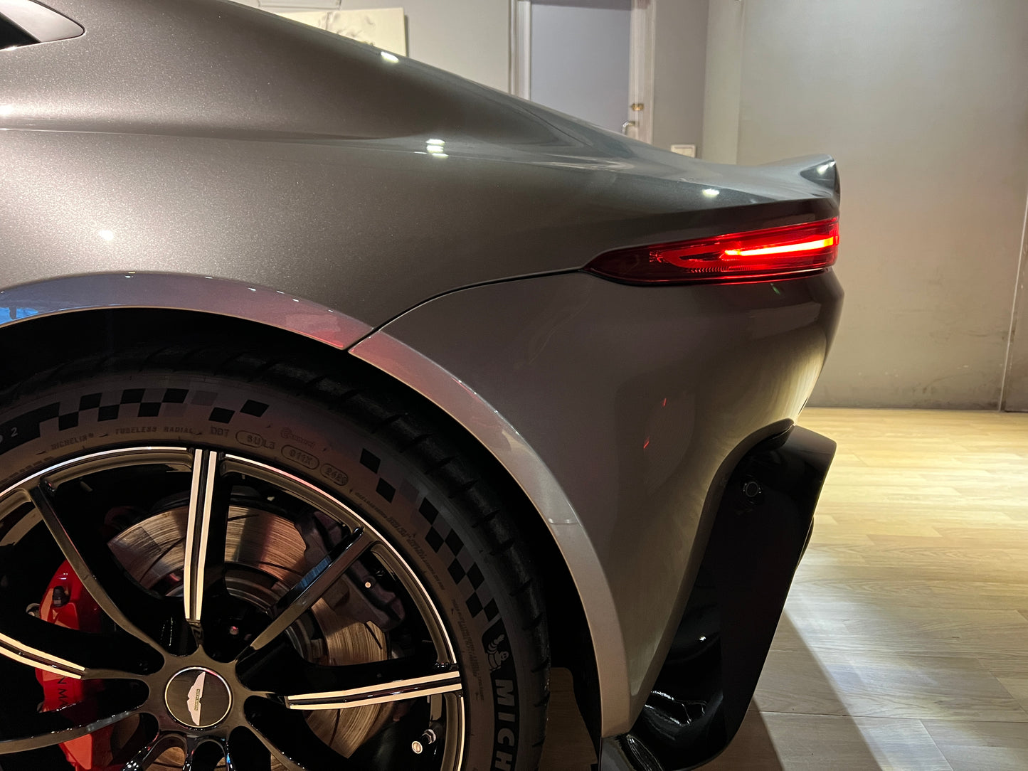 2021 Aston Martin Vantage V8 Manual 總代理|台北超跑專賣|TopAuto 豐群汽車