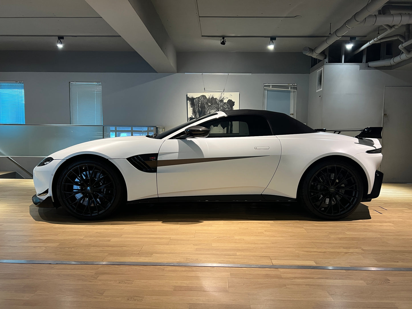 2022 Aston Martin Vantage Roadster F1 Edition 敞篷