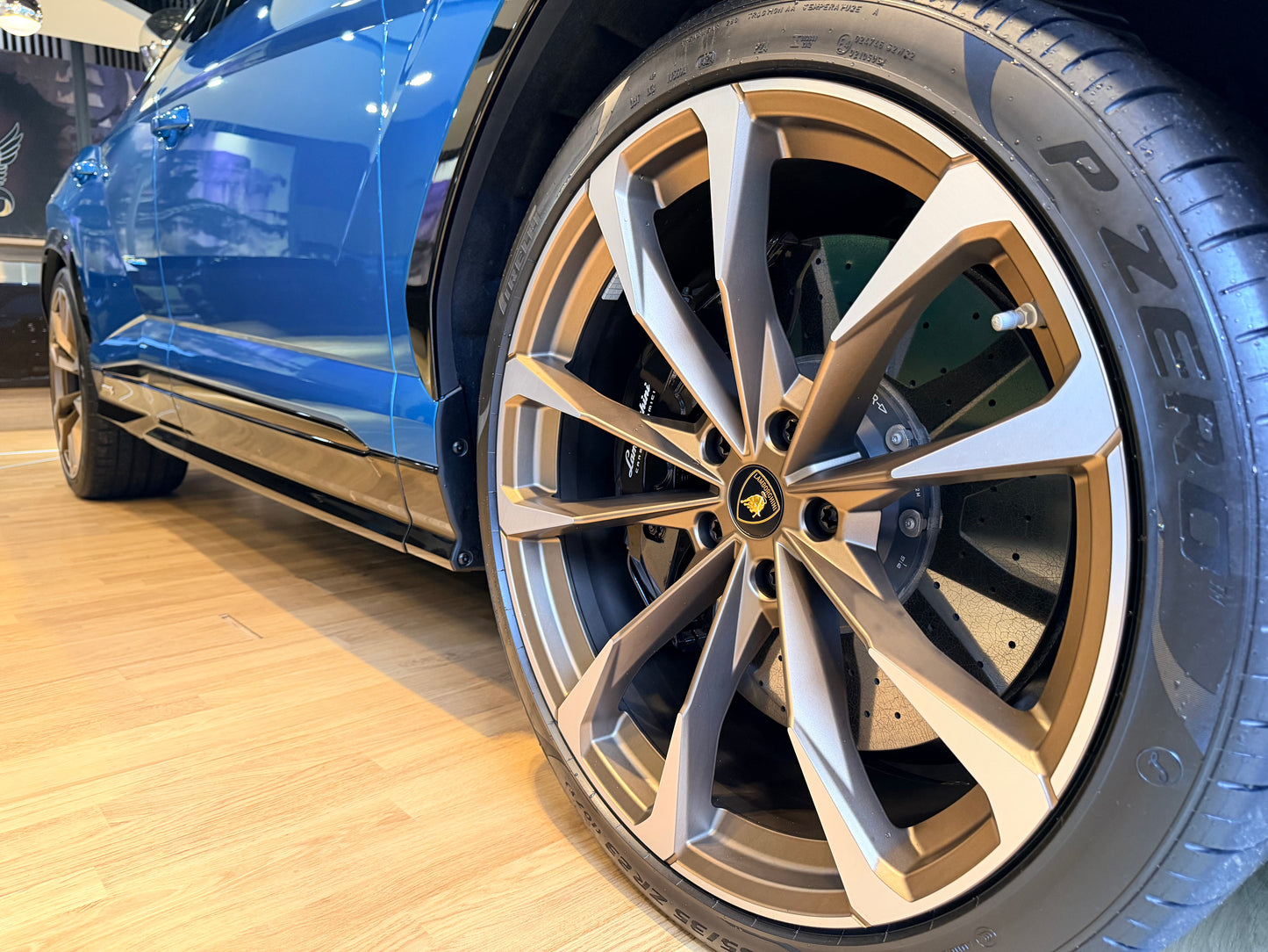 2024 Lamborghini Urus S 總代理一手車 | 台北超跑專賣 | TopAuto豐群汽車