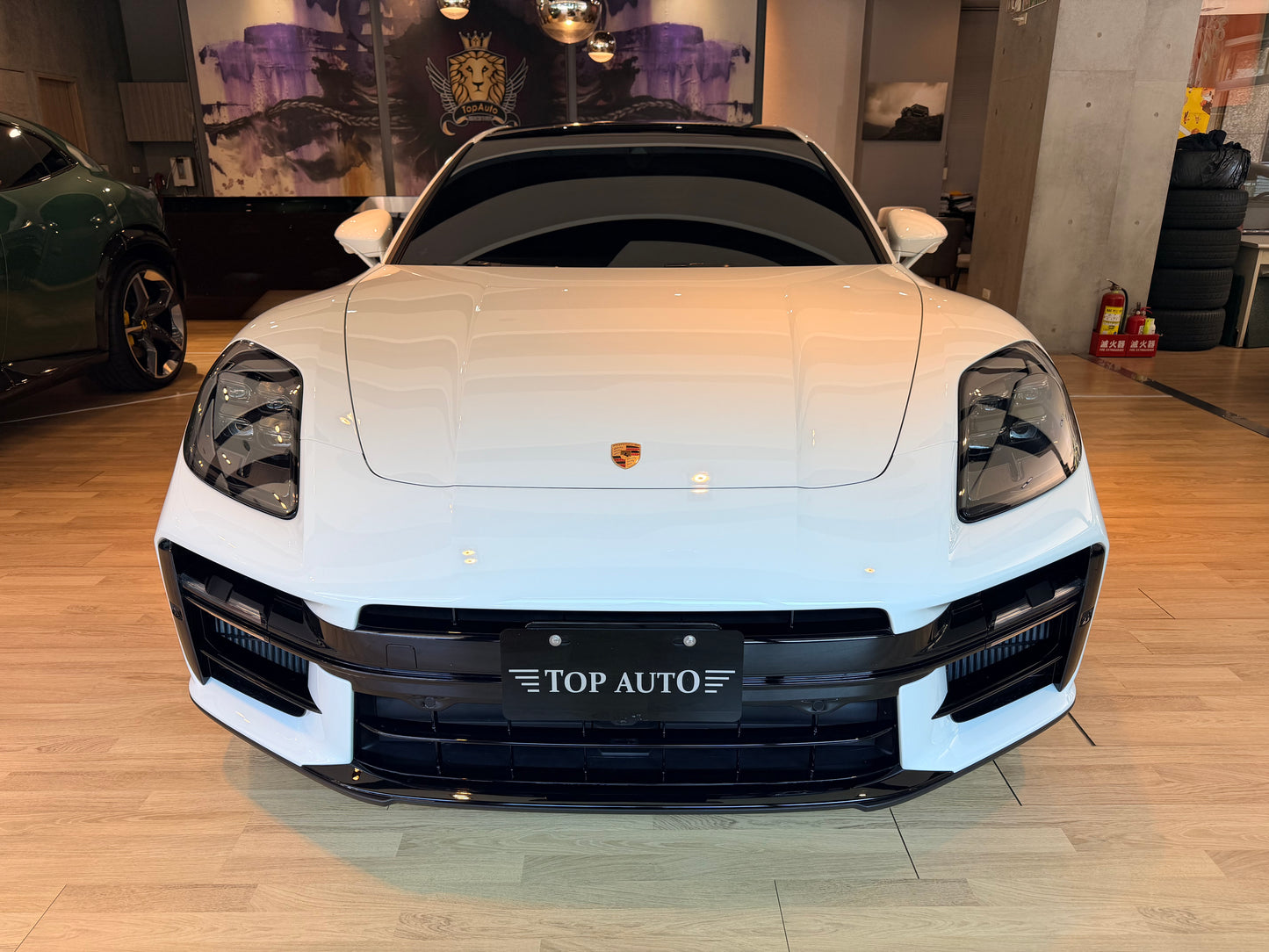 2025 Porsche Panamera GTS 總代理 | 台北超跑專賣 | TopAuto豐群汽車