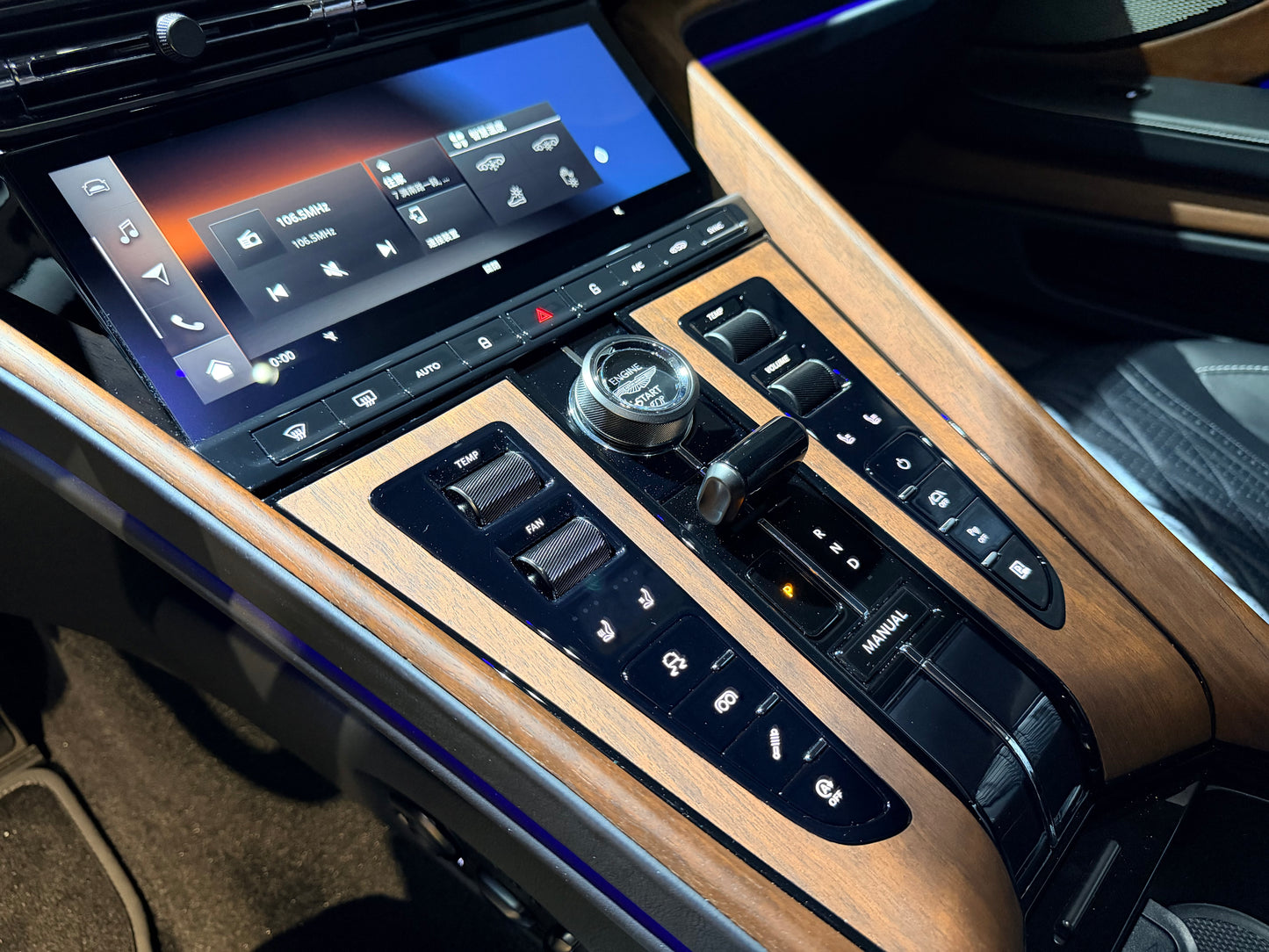 2024 Aston Martin DB12 總代理｜台北超跑專賣｜TopAuto豐群汽車