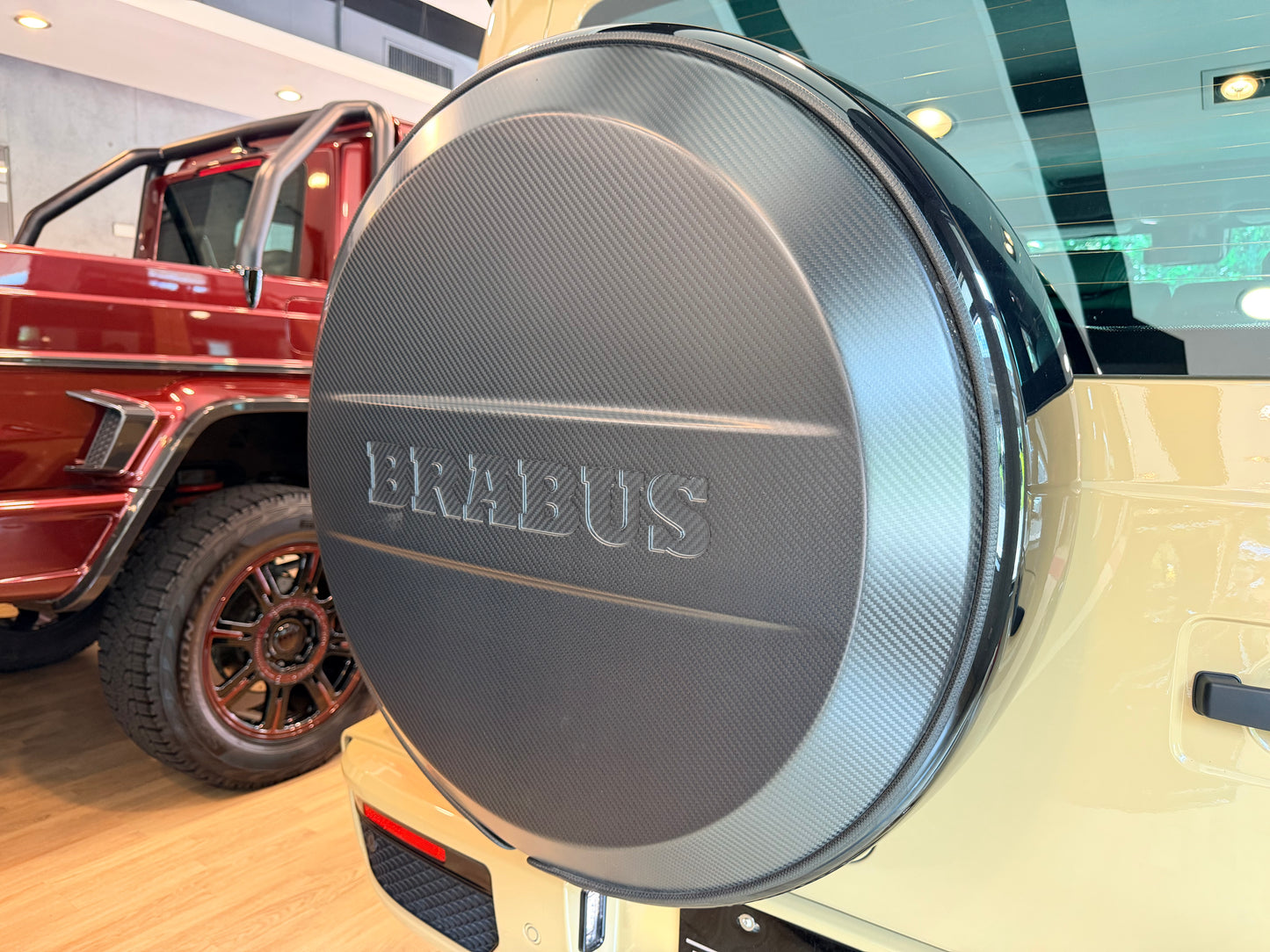 2023 Brabus G800