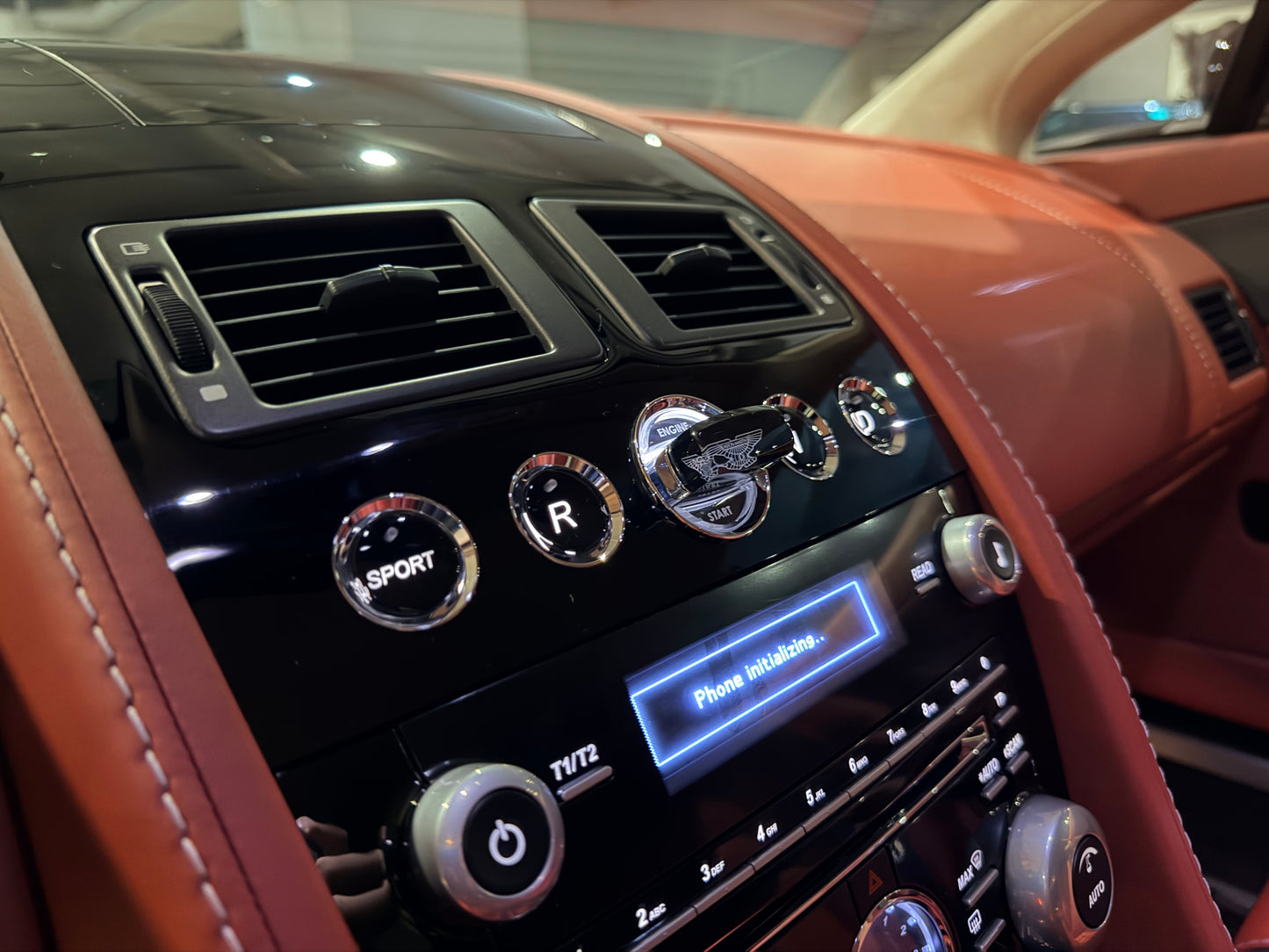 2015 Aston Martin Vantage S V12 | 台北超跑專賣 | TopAuto豐群汽車