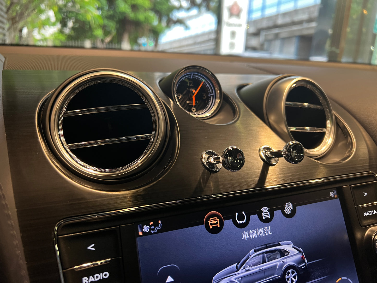 2017 Bentley Bentayga V8 Diesel總代理｜台北超跑買賣｜TopAuto豐群汽車