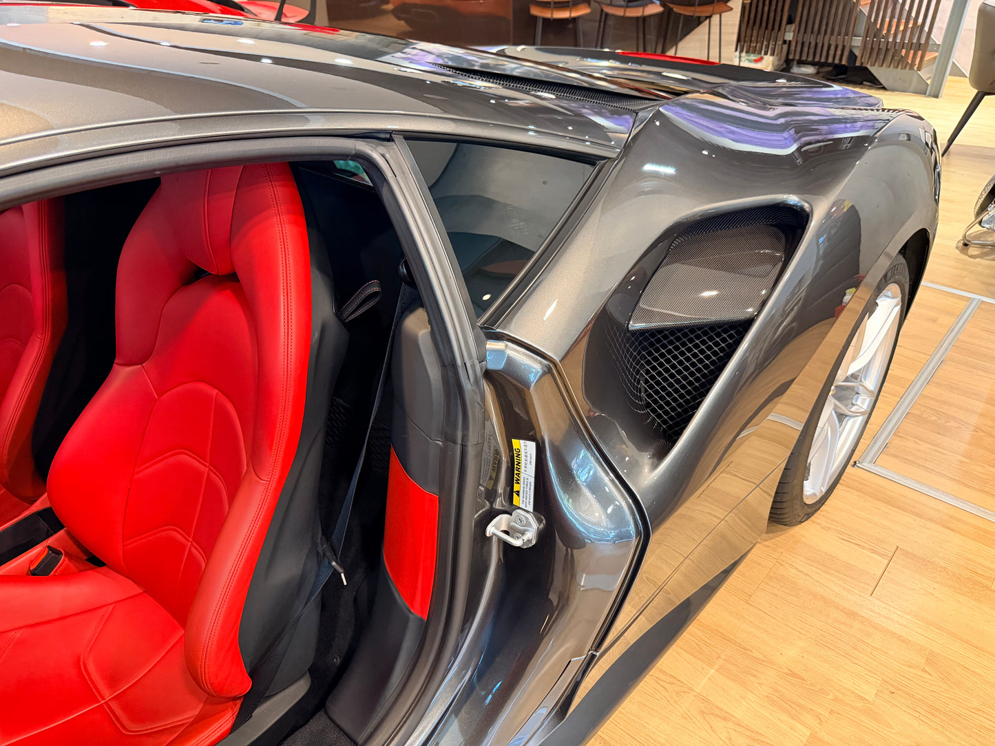 2018 Ferrari 488 GTB 總代理 | 台北超跑專賣 | TopAuto豐群汽車