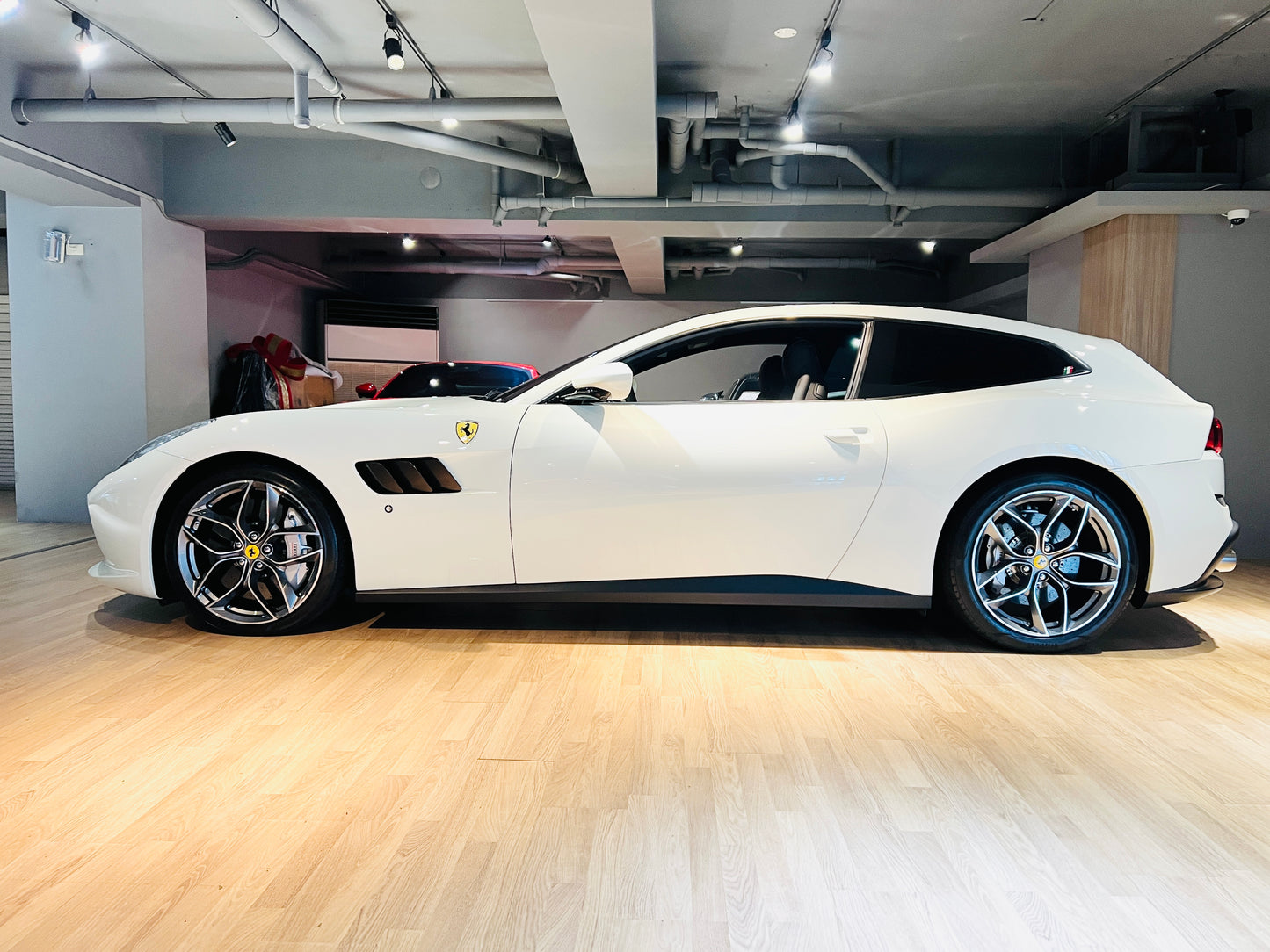 2020 Ferrari GTC4 Lusso T 總代理