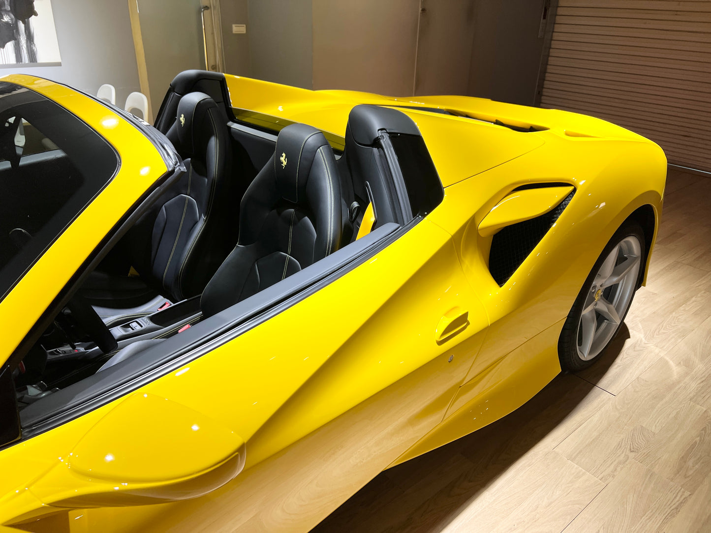 2021 Ferrari F8 Spider 總代理