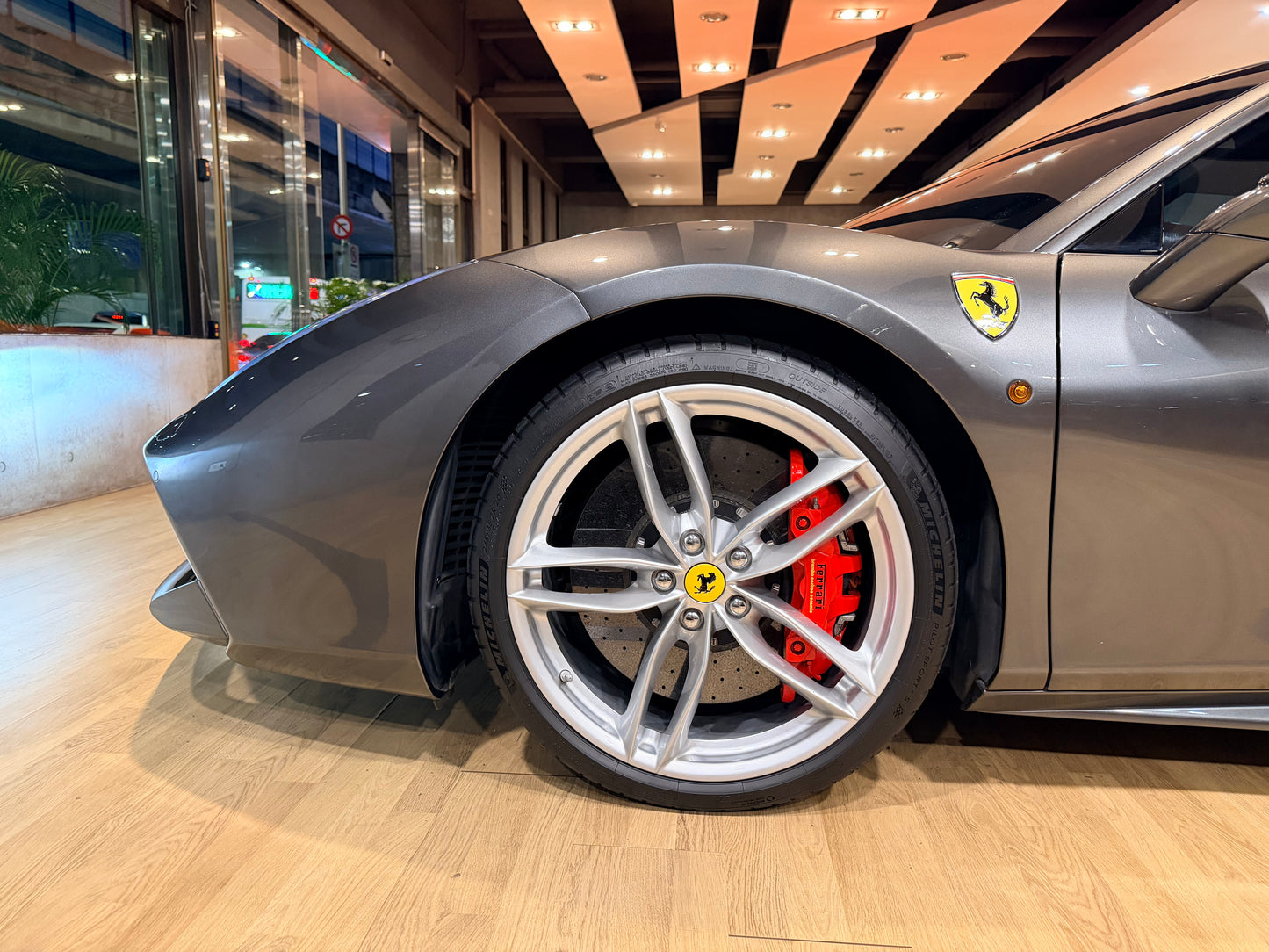 2018 Ferrari 488 GTB 總代理 | 台北超跑專賣 | TopAuto豐群汽車