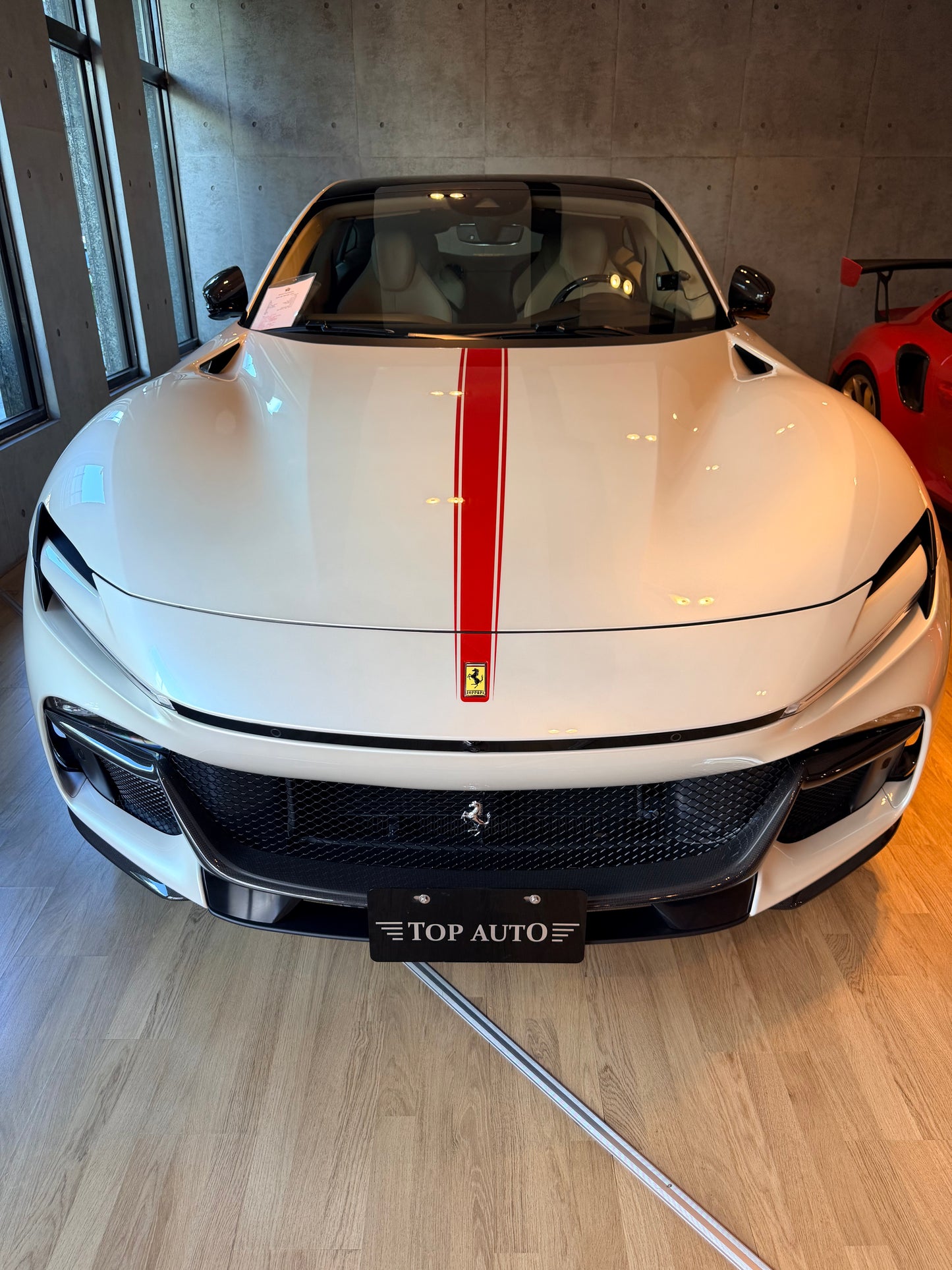 **2024 Ferrari Purosangue 總代理 | 台北超跑專賣 | TopAuto豐群汽車