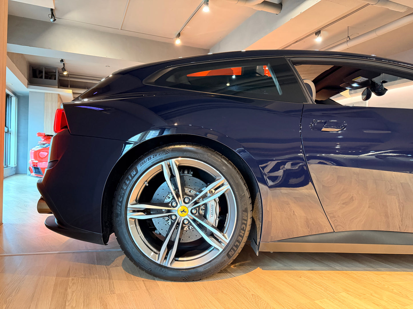 **2018 Ferrari GTC4 Lusso V12 總代理 | 台北超跑專賣 | TopAuto豐群汽車