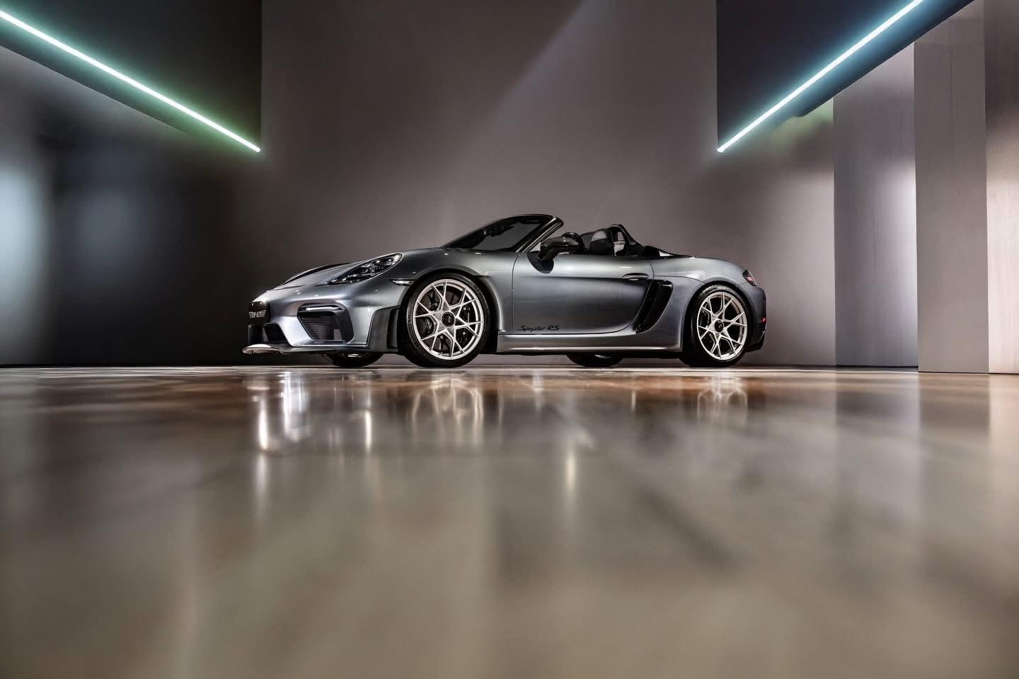2025 Porsche 718 Spyder RS 總代理｜台北超跑專賣｜TopAuto豐群汽車