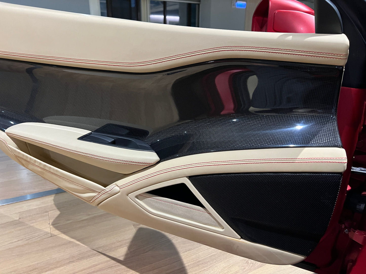 2012 Ferrari 458 Spider 總代理 | 台北超跑專賣 | TopAuto豐群汽車