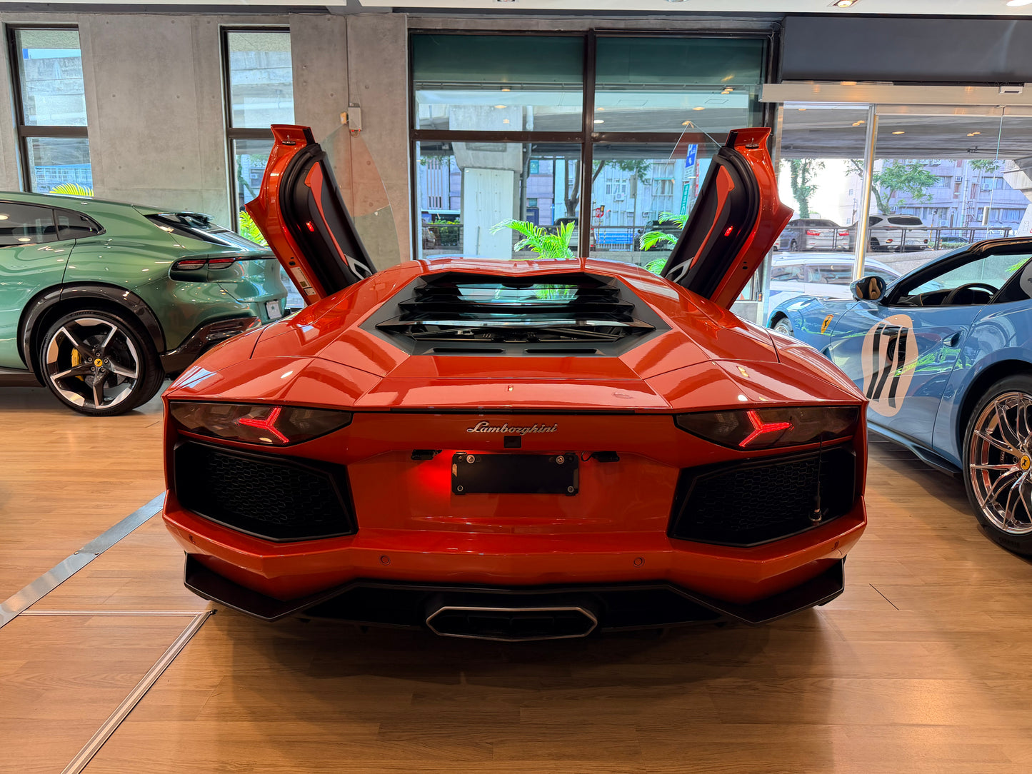 **2012 Lamborghini Aventador 總代理｜台北超跑專賣｜TopAuto 豐群汽車