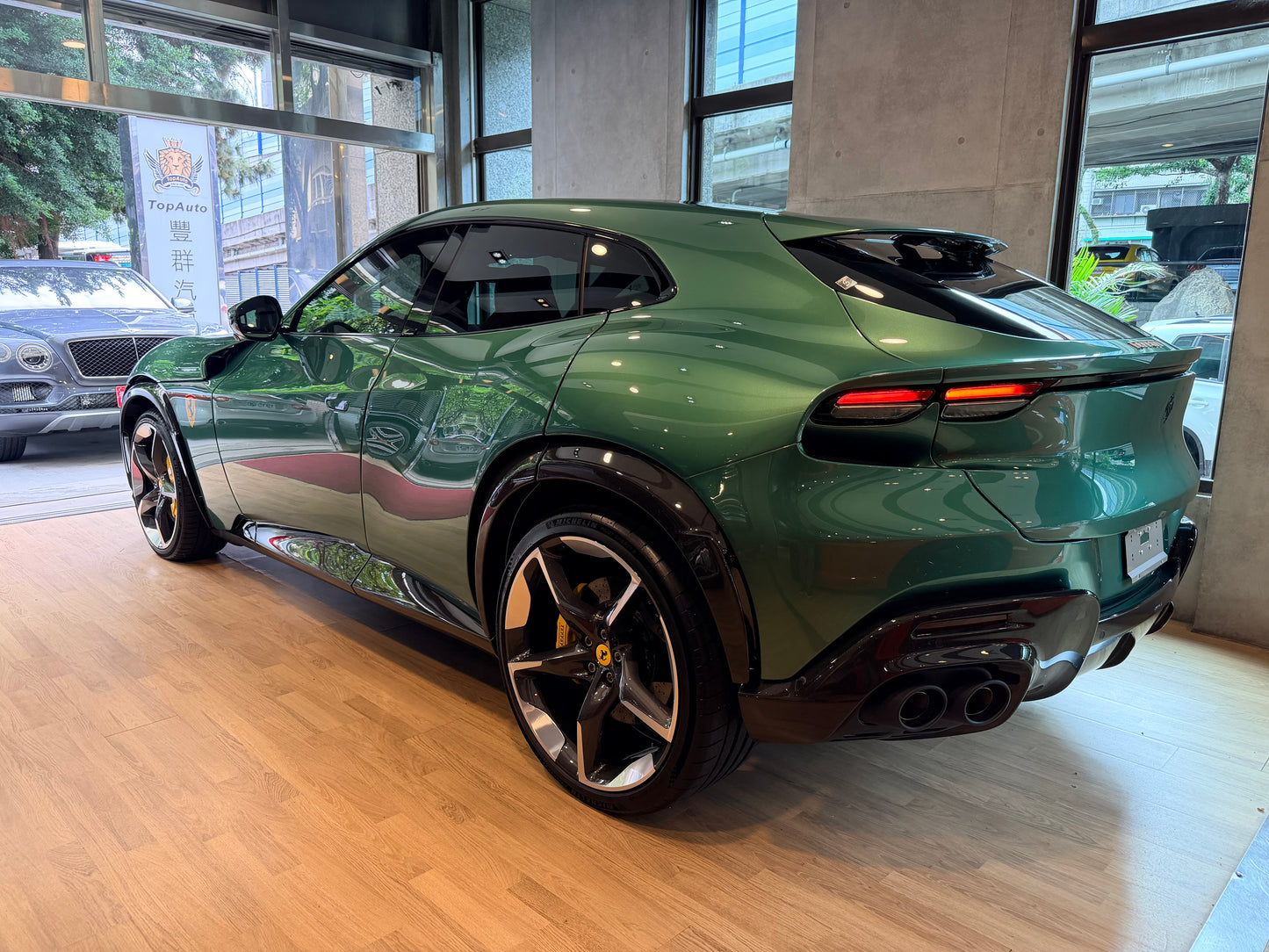 2024 Ferrari Purosangue 總代理 | 台北超跑專賣 | TopAuto豐群汽車