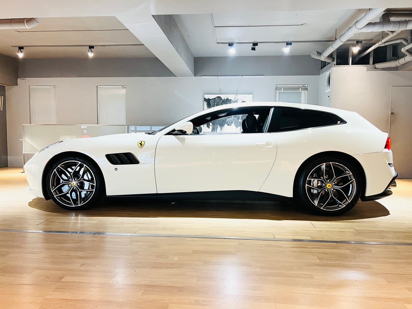 2020 Ferrari GTC4 Lusso T 總代理