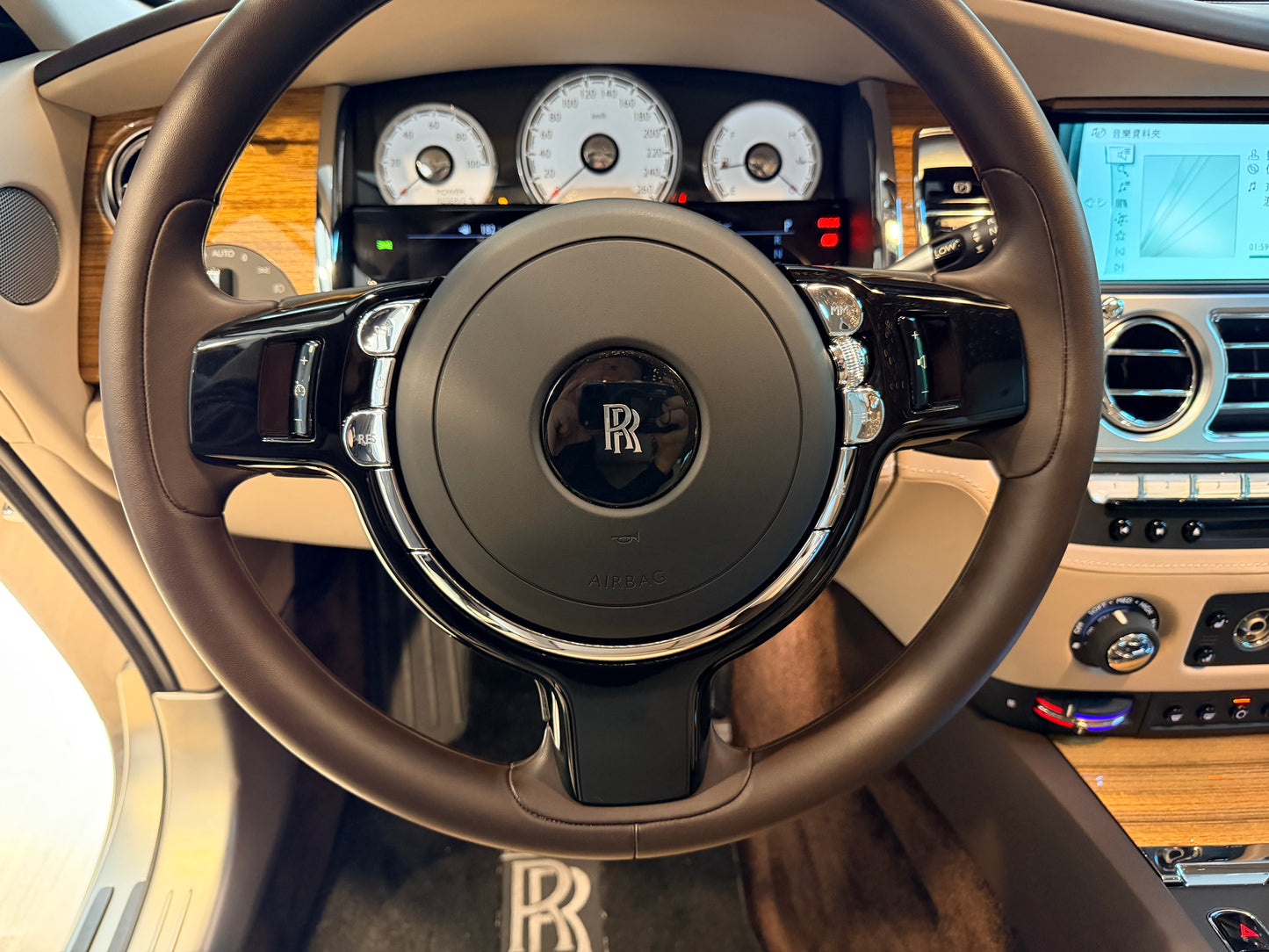 **2016 Rolls Royce Wraith 總代理 | 台北超跑專賣 | TopAuto豐群汽車