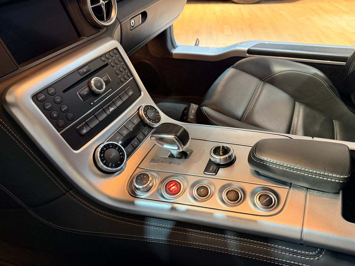 2012 Mercedes-Benz SLS AMG