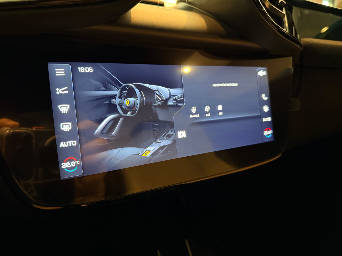 2025 Ferrari 12Cilindri 總代理 | 台北超跑專賣 | TopAuto豐群汽車