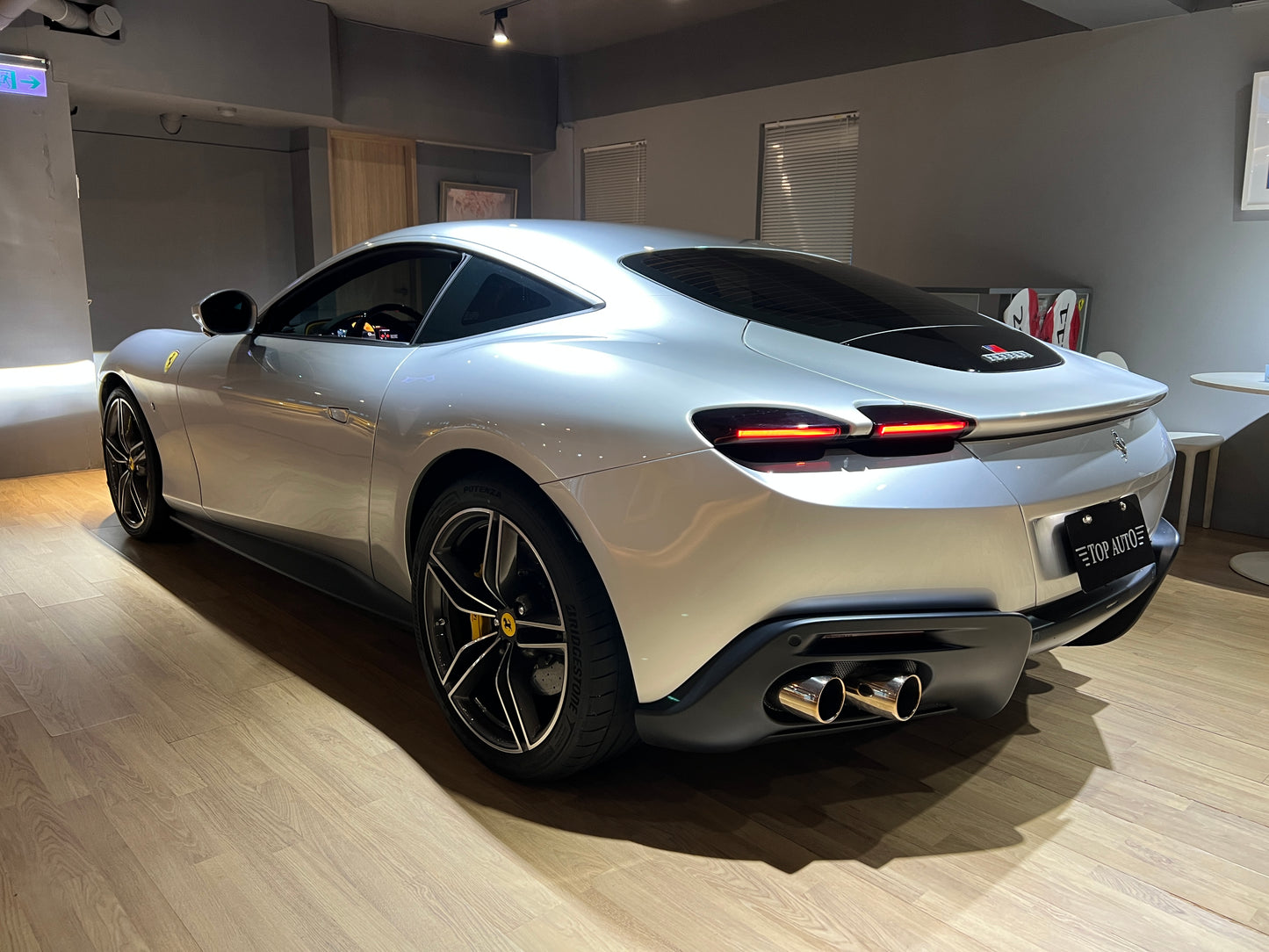 2023 Ferrari Roma 總代理