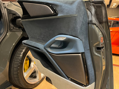 **2024 Ferrari Purosangue 總代理