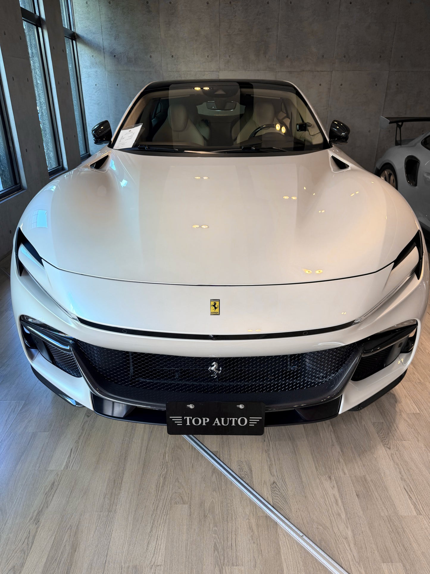 **2024 Ferrari Purosangue 總代理 | 台北超跑專賣 | TopAuto豐群汽車
