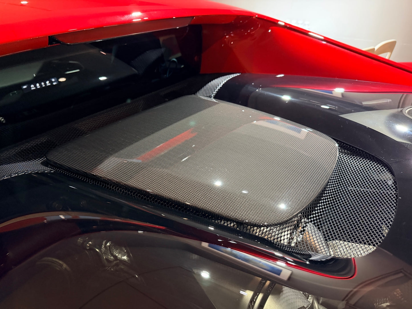 2024 Ferrari 296 GTB Assetto Fiorano -Tailor Made 總代理 | 台北超跑專賣 | TopAuto豐群汽車